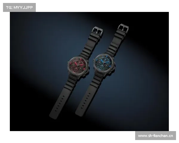 万国表定制海洋时计现身《海王2》，万宝龙新推美耐华蓝箭头计时码表 _ 当周腕表